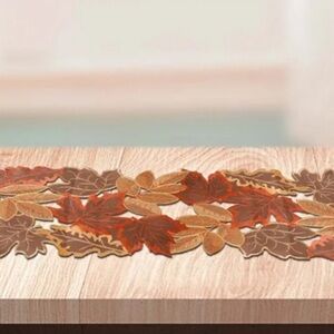 Fall Harvest Festival Embroidered Leaves Table Runner NWT
